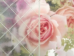 網入り不透明ガラス(菱ワイヤー)